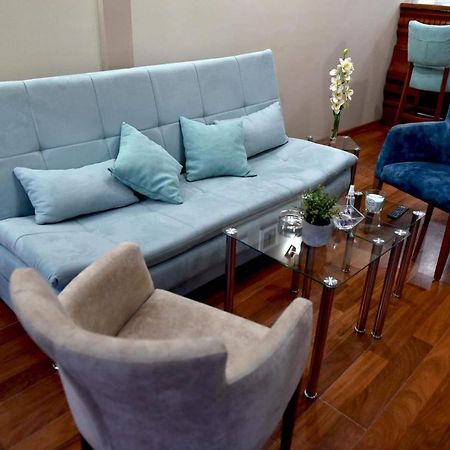 Apartman Royal Gornji Milanovac Eksteriør billede